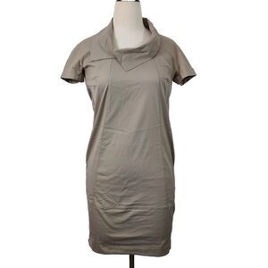 Signorelli Dress Italy Size 40 Womens 4 Stretch Short Sleeve Beige Pockets